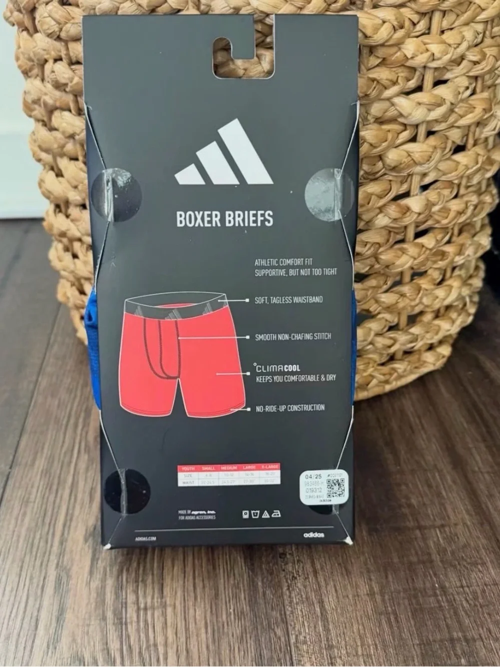 Adidas Boys Boxer Briefs - 4 Pack - Youth Microfiber Briefs Size XL (18-20) new